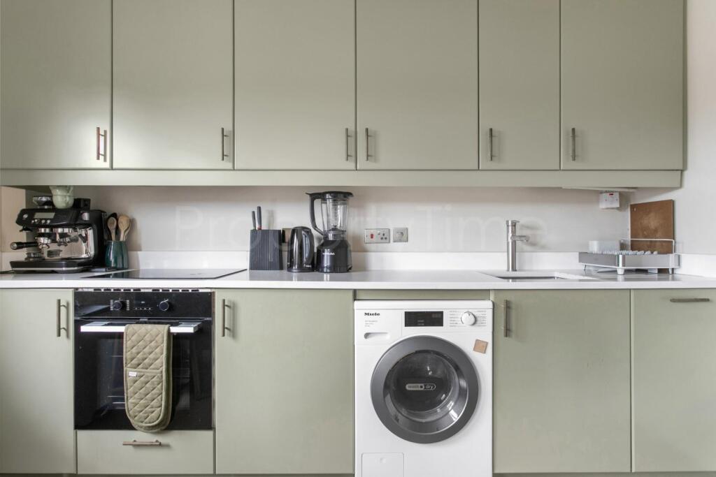 1507202511_PTIME_First Floor Rear 258 Archway Road