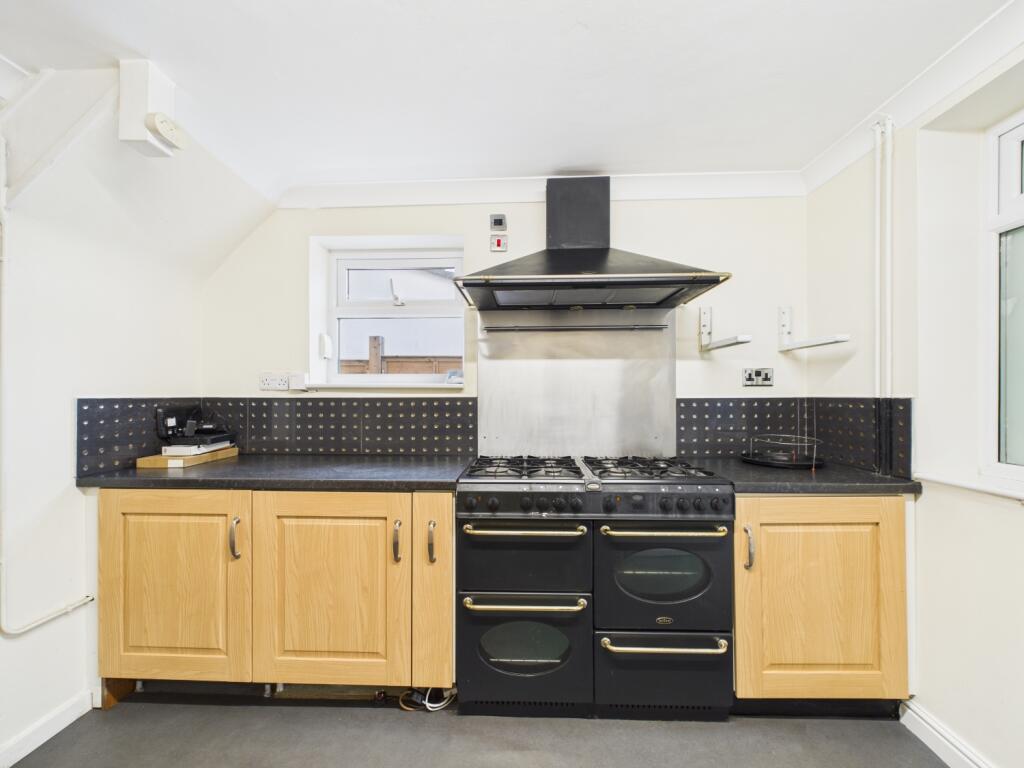 Station Road, Yate, Bristol. BS37