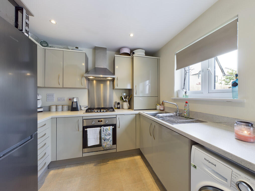 CAM00195P1-PR0220...