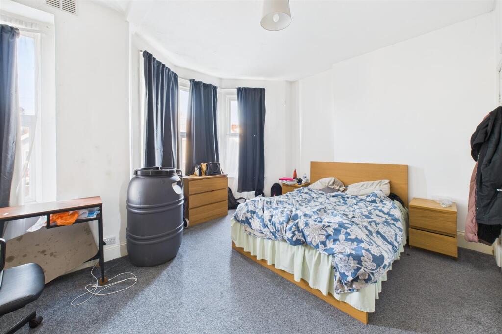 126 Locking Road, Weston-Super-Mare, North Somerse