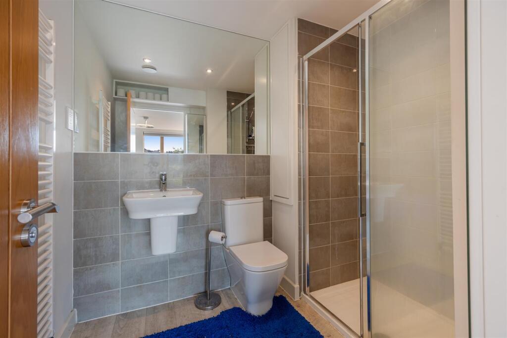 A26 - 17 Baltic Way Totnes - 250514.jpg