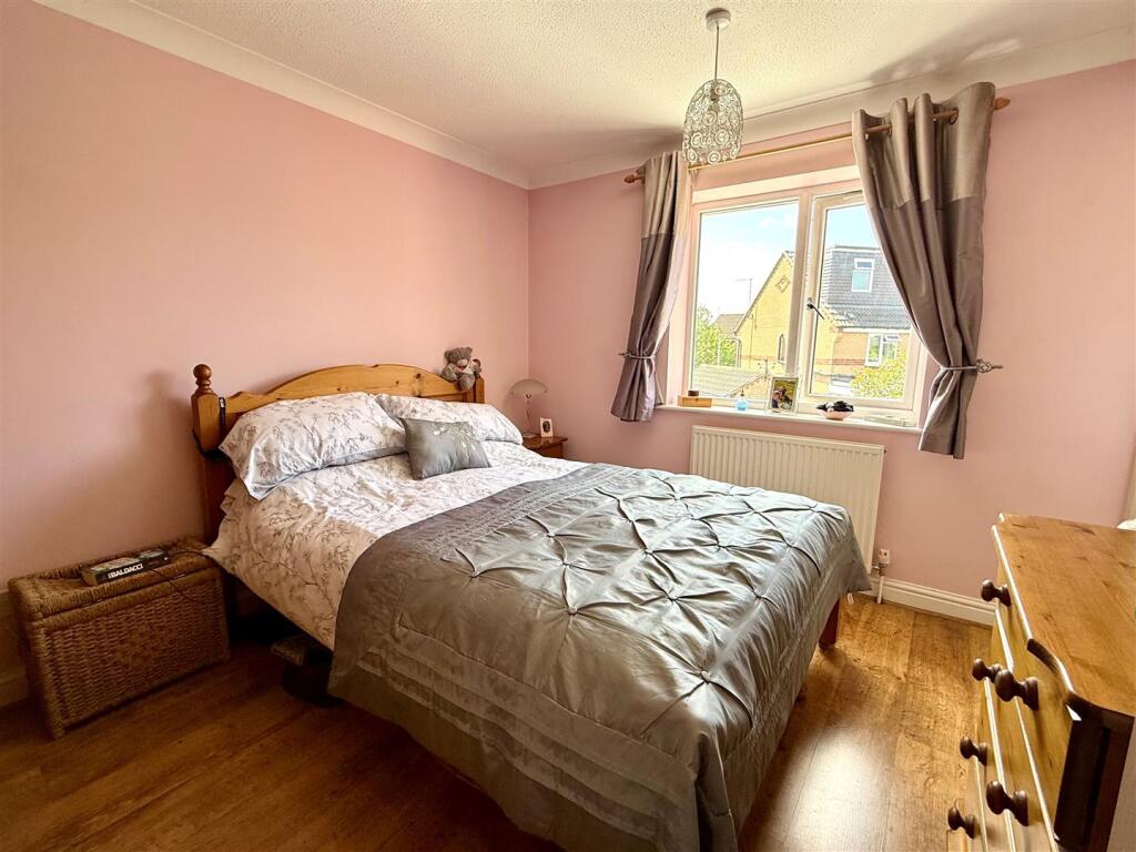 bedroom.jpg