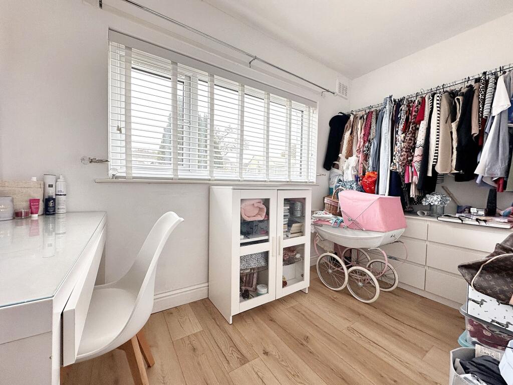 Dressing area