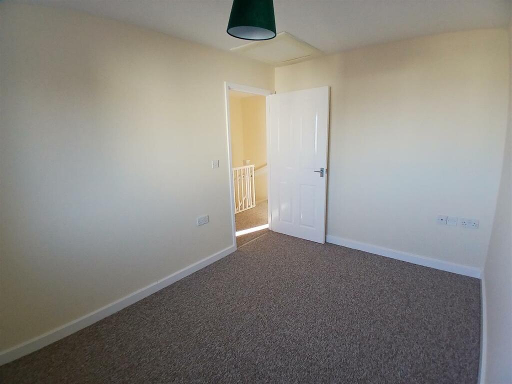Bedroom2.jpg