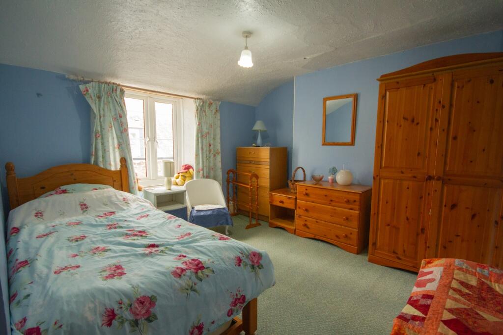 To Book A Viewing Call TPS Lostwithiel on 01208 87