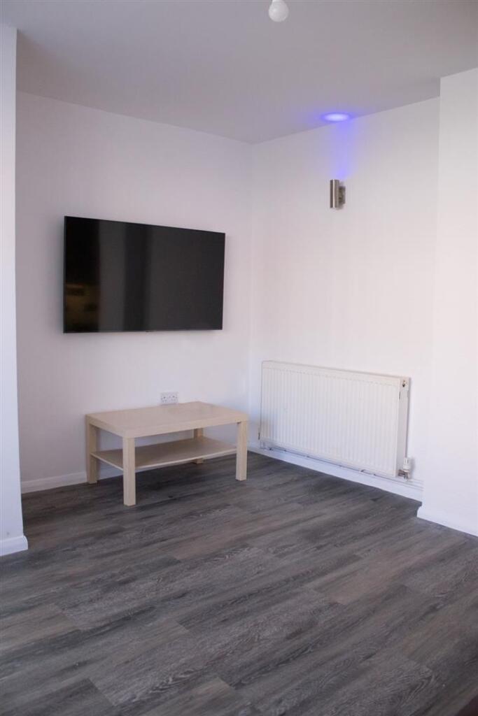 College Road, Canterbury