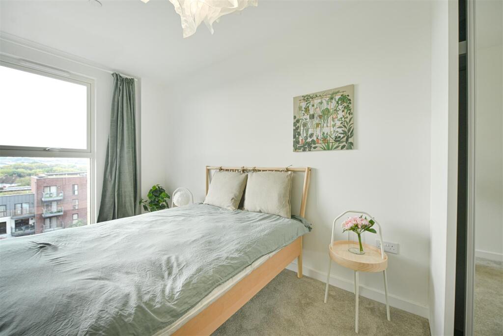 Bedroom         .jpg