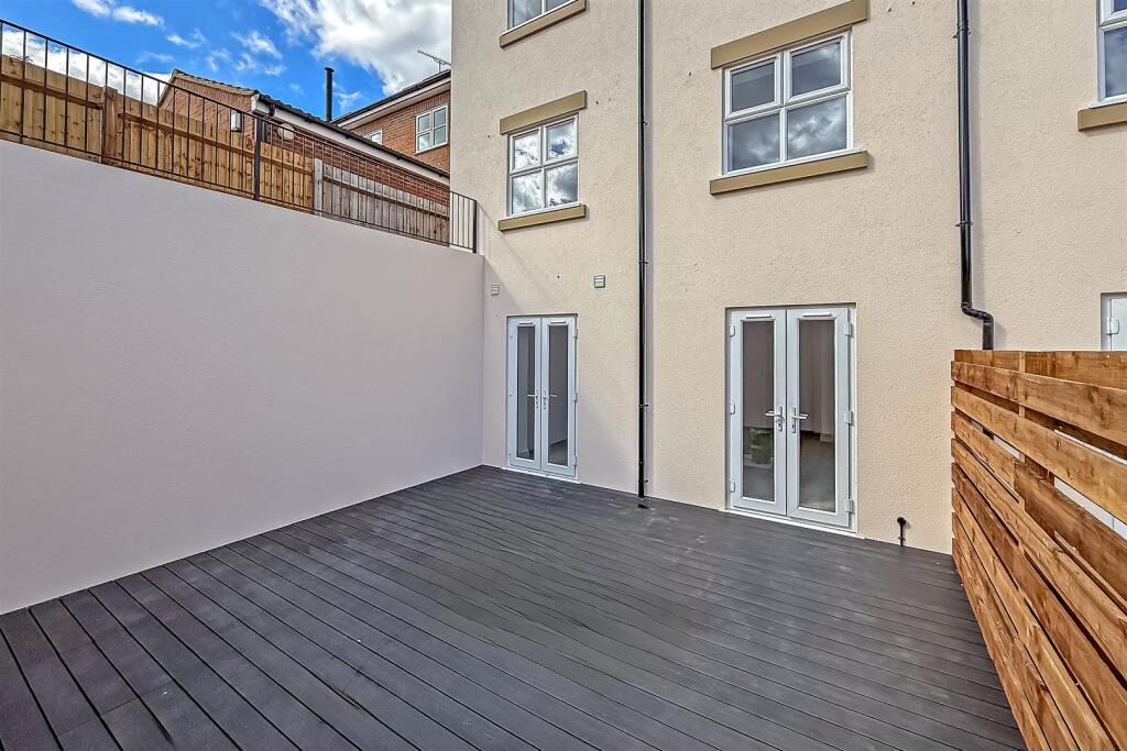 382HatfieldRoad-31.jpg