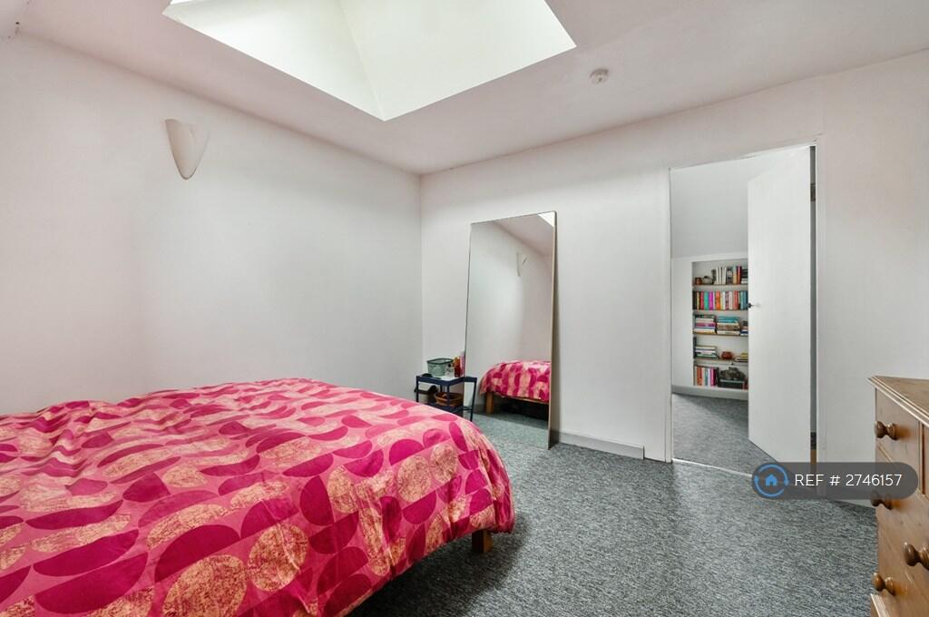 Horton Road, London, E8