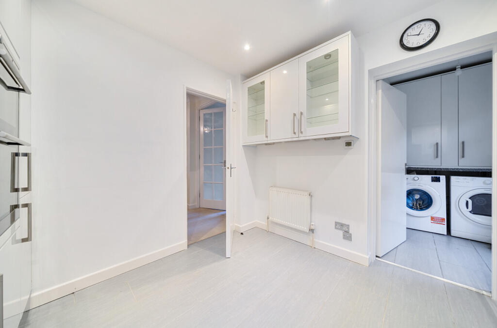 1380135-3-690da87...