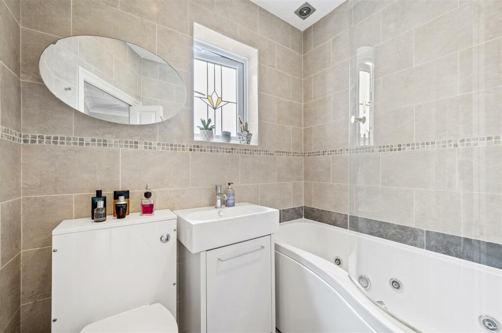 19 Delamere Road, 18.jpg