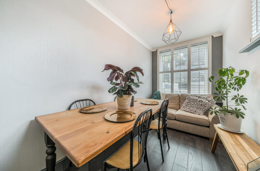 1383270-12-691f13...