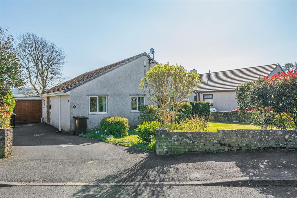 Rheda Close, Frizington