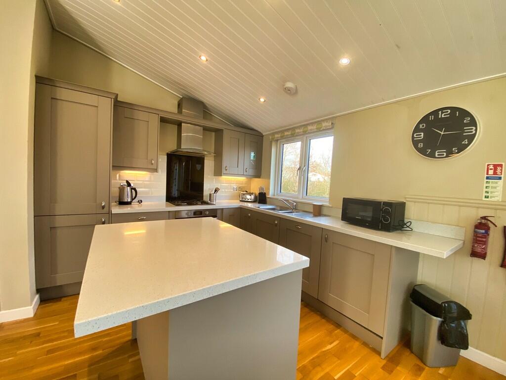 Photo 04-03-2025,...