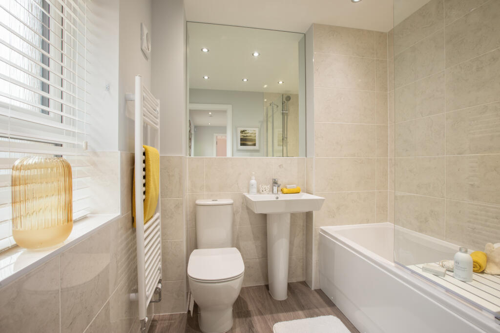 Cornell Detached 4 bed bathroom