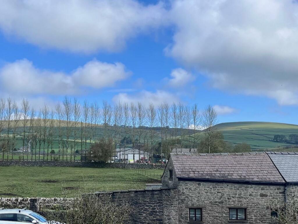 Views To Front