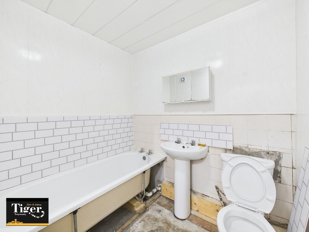 CAM03440G0-PR0266...