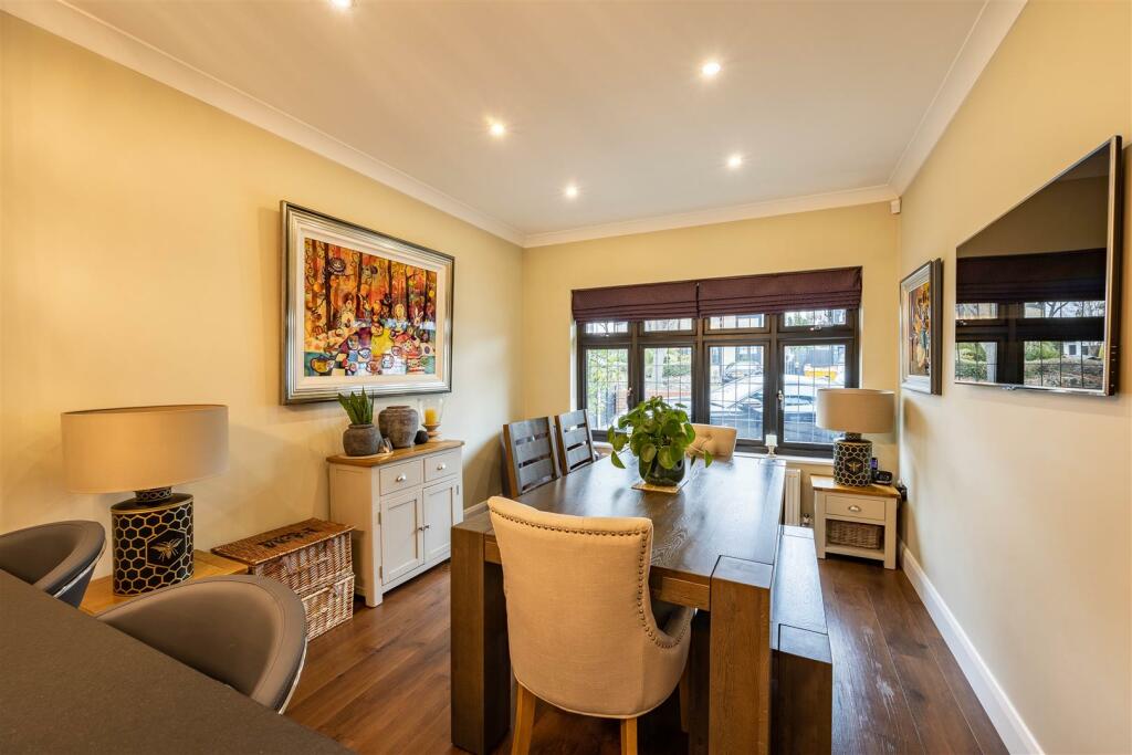 Kitchen Diner