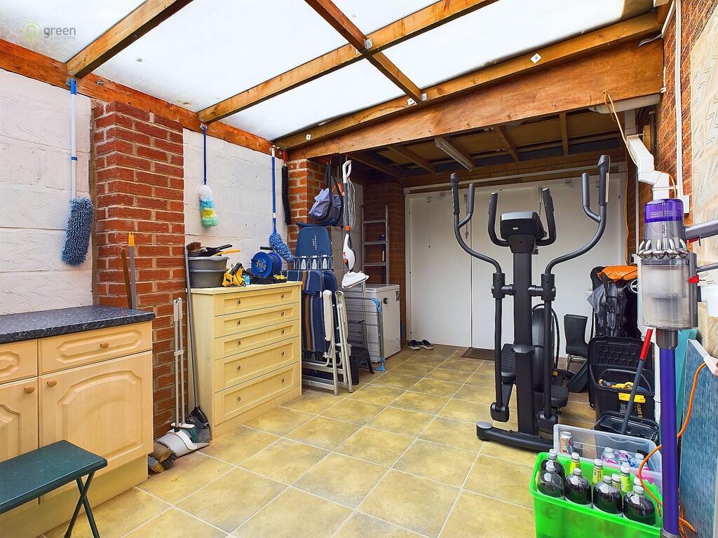 CAM04914G0-PR0046...