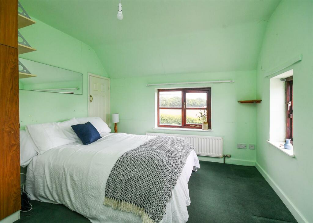 4 Beamish Lane - Bedroom 2.jpg