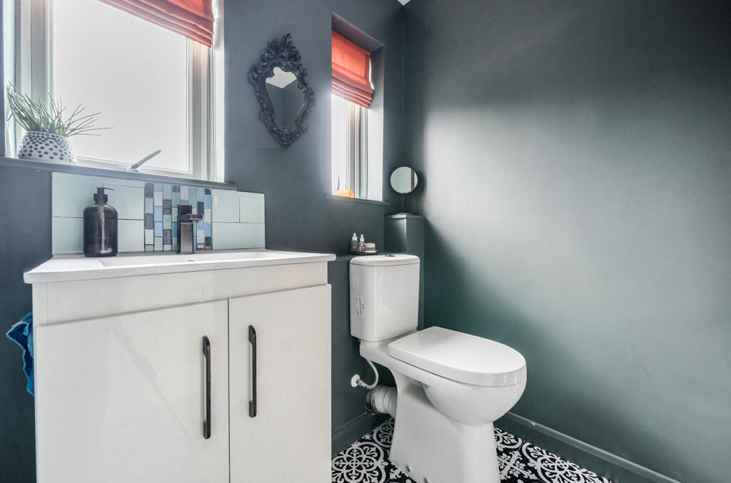 1305362-11-6841cb...