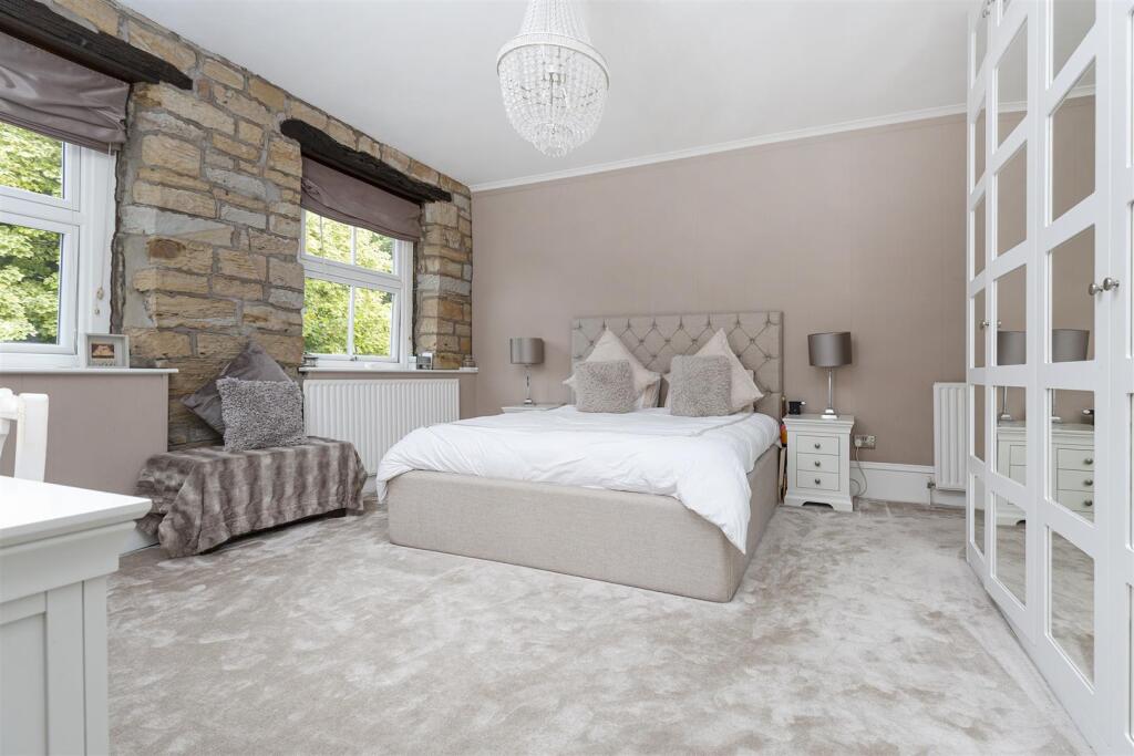 Bramleys Estate Agents - Upper Lane - Gomersal (48