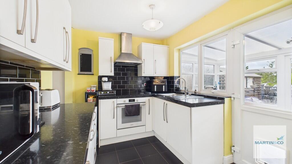 CAM03663G0-PR0169...