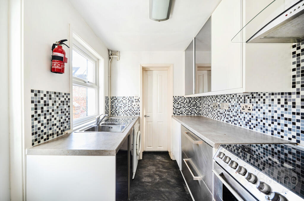 423ddf27-d250-4d0...