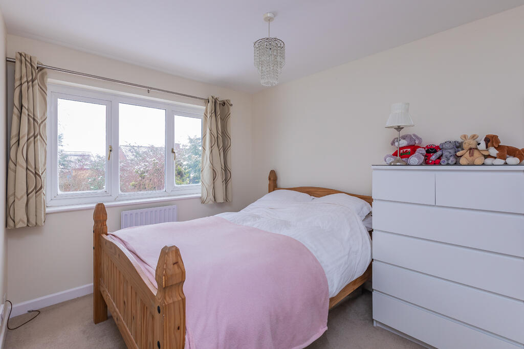51 Willow Bed Close -13