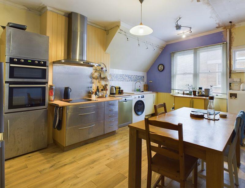 Kitchen breakfast room 