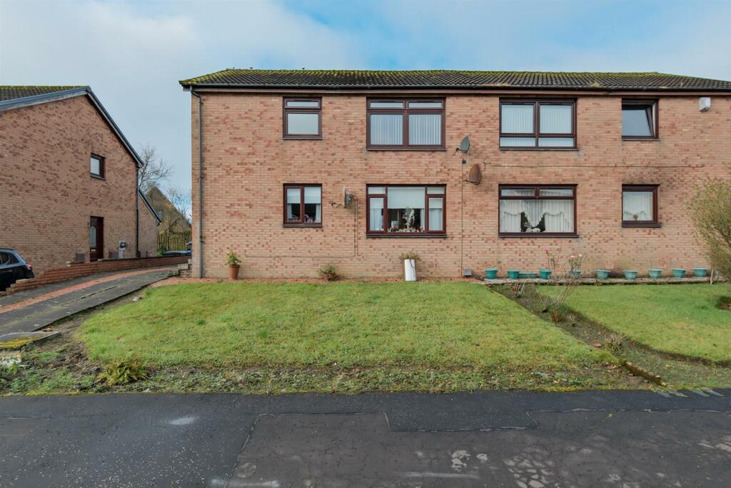 001-16 Hemmingen Court Carluke, ML8 5LX.jpg