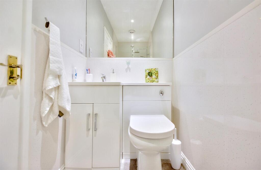 En Suite_1.jpeg