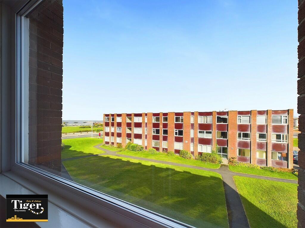 CAM02176G0-PR0357...