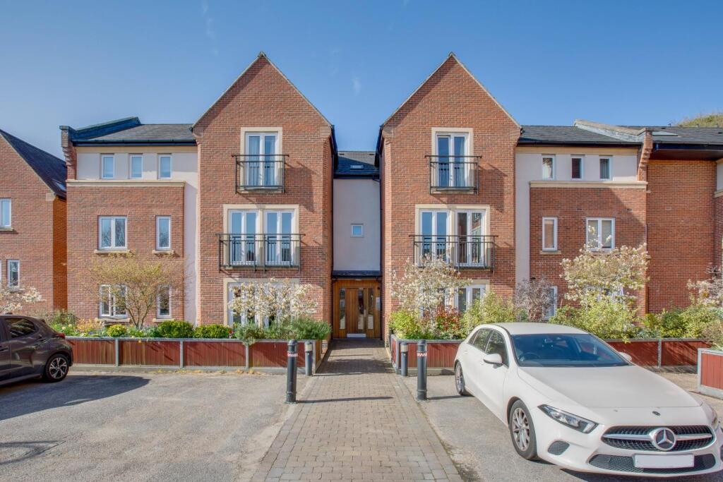 Block Entrance