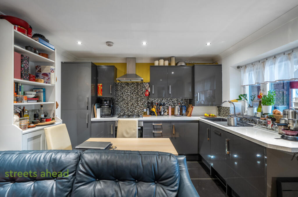 a10eb3c8-c53b-48c...