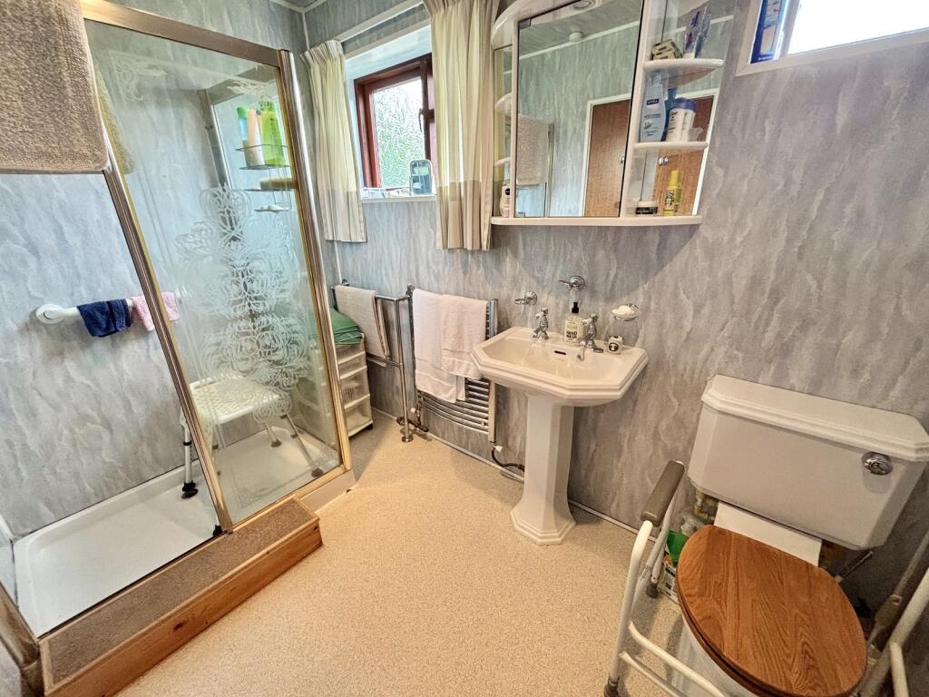 Shower Room 2.