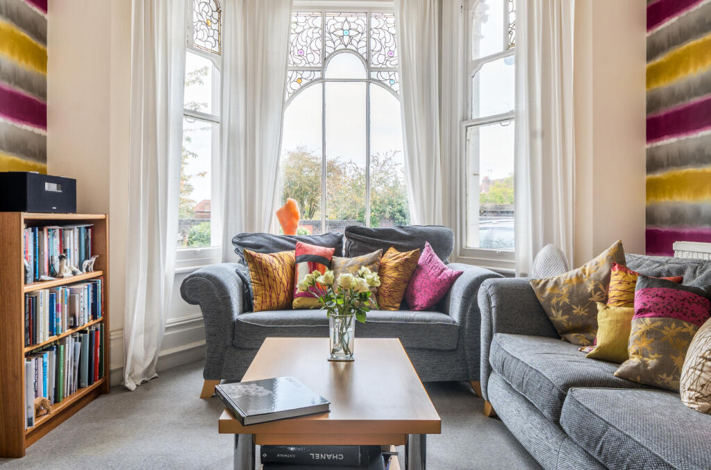 1360665-22-68f0e2...