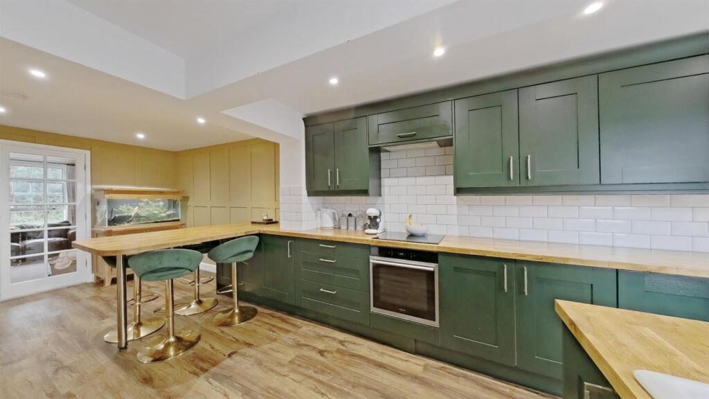 Kitchen/Breakfast Room/Diner