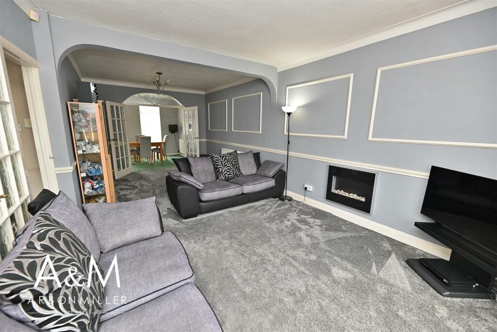 Through Lounge