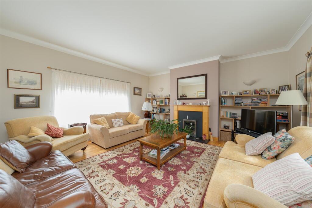 woodlands-9broomlands-03.jpg