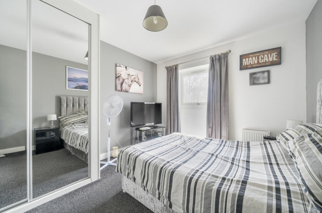 1311587-13-685d6e...