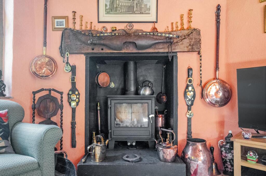 1296855-26-684094551b912 - Copy.jpg