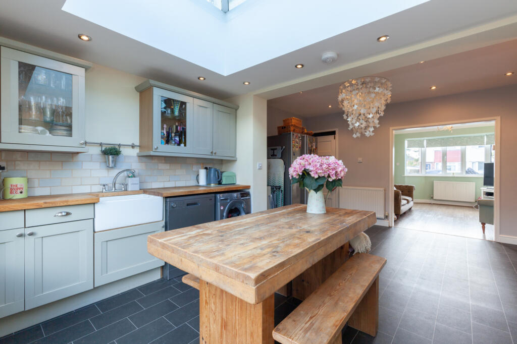 Semi Open Plan