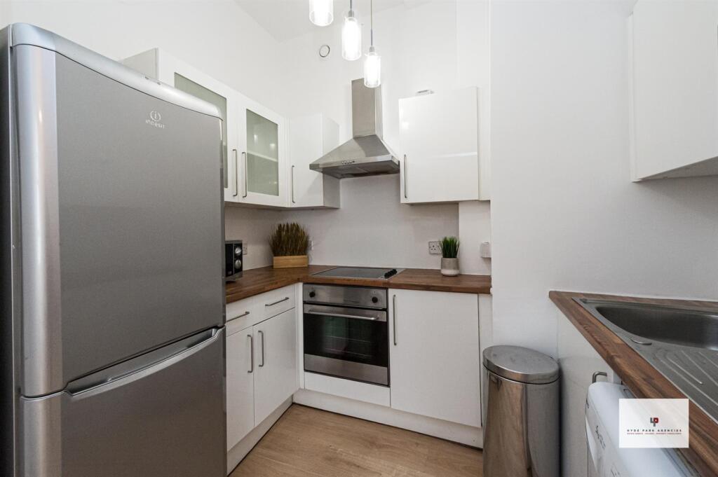 Bishopsbourne 6-011-011 Logo.jpg