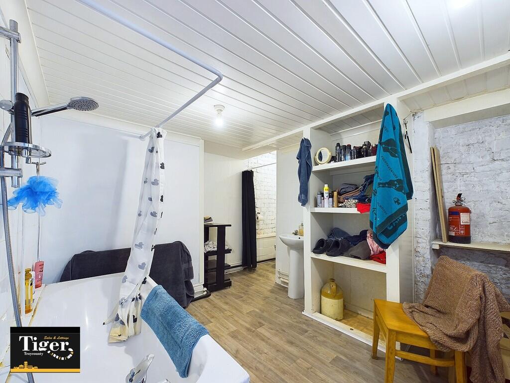 CAM03440G0-PR0256...