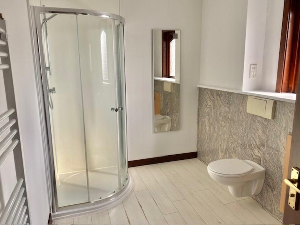 Master En-Suite