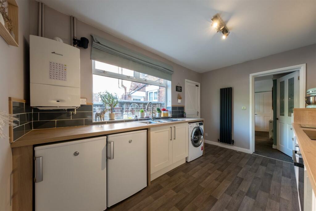 5 Brierley Street-003.jpg