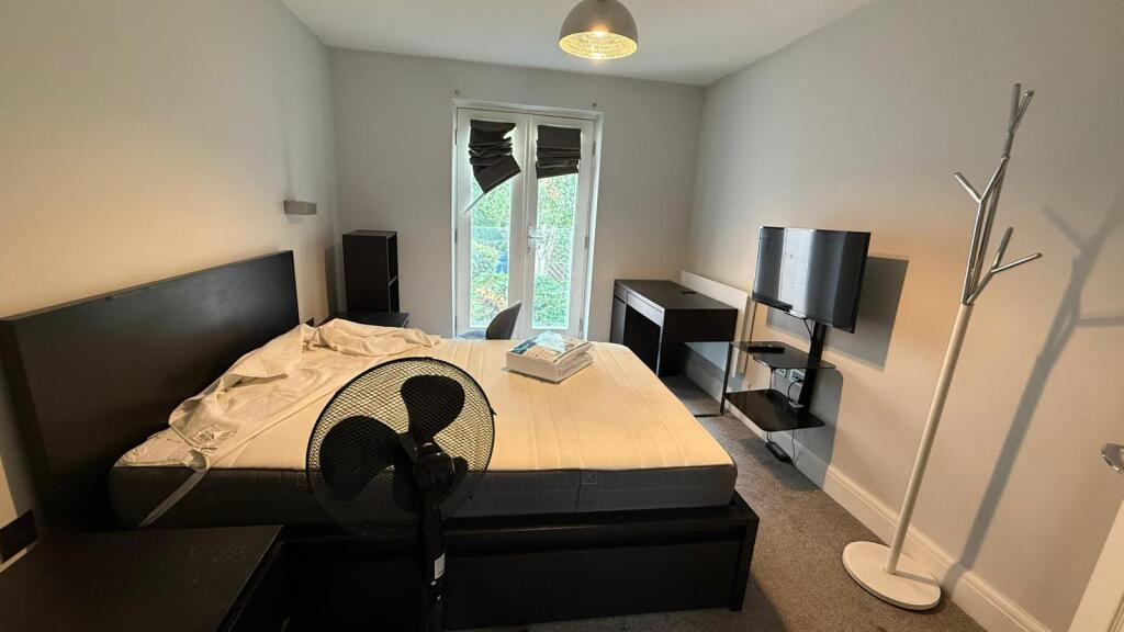 WhatsApp Image 2025-08-29 at 11.18.32 AM (4).jpeg