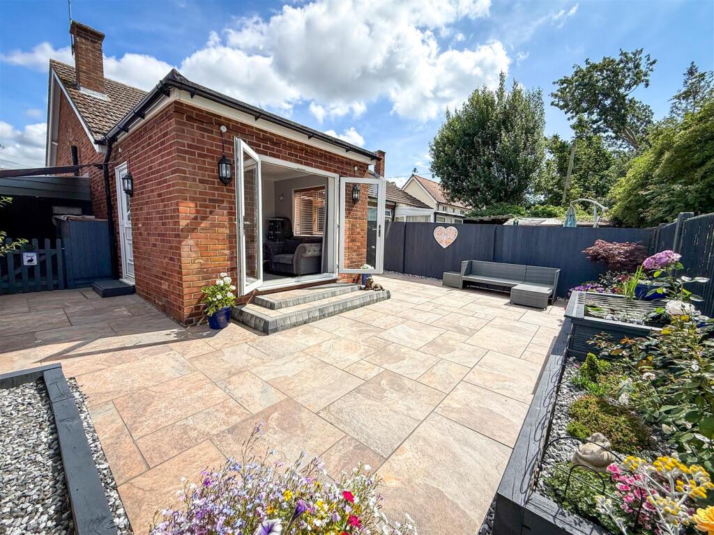 OUTSIDE - REAR