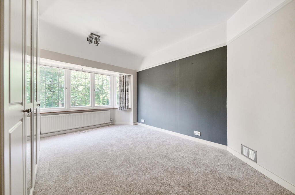 1321428-3-686cfa1...